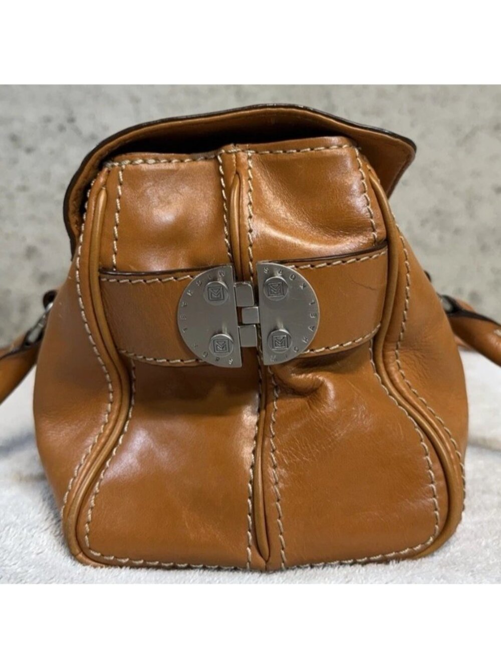 Michael Kors Vintage Astor Cognac Brown Leather Satchel Belted Handbag Purse Y2K - Picture 7 of 12